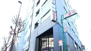 ビル外観メインイメージ１｜METSオフィス新宿三丁目